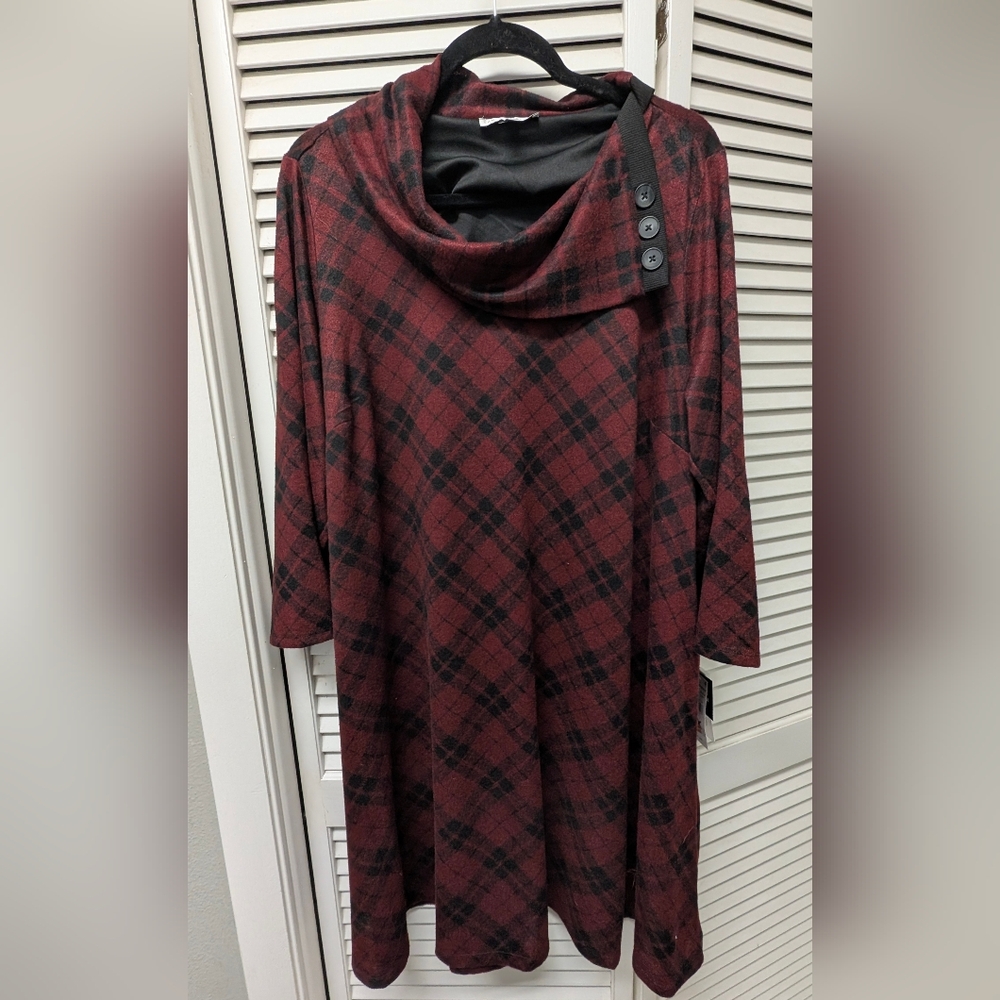 Sandra Darren Red and Black Dress
